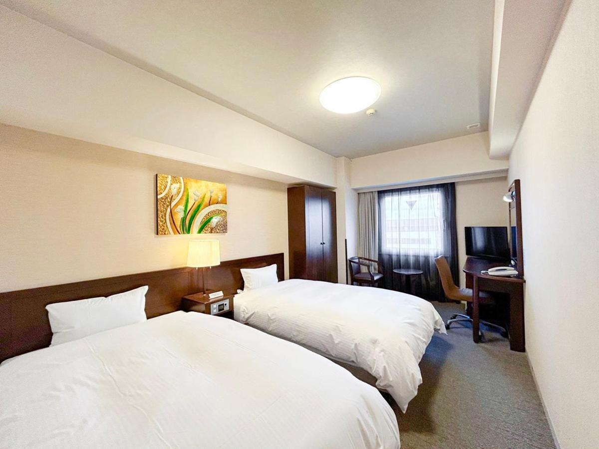 Hotel Route Inn Hirosaki Ekimae Екстериор снимка