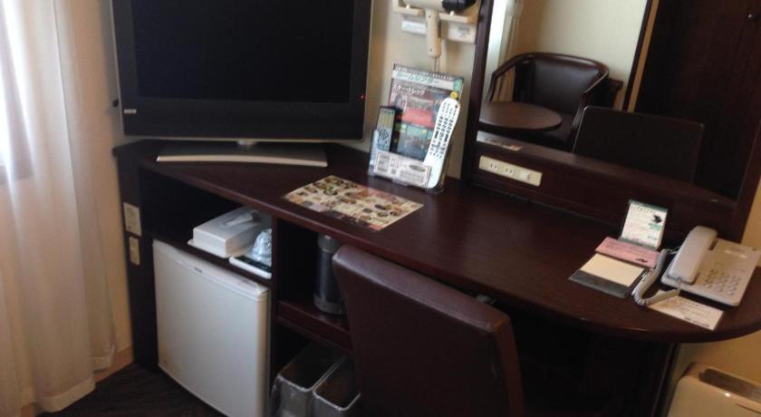 Hotel Route Inn Hirosaki Ekimae Екстериор снимка