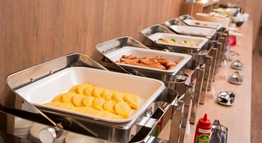 Hotel Route Inn Hirosaki Ekimae Екстериор снимка