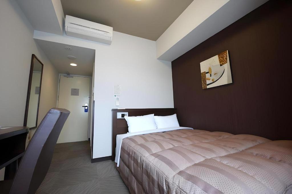 Hotel Route Inn Hirosaki Ekimae Екстериор снимка